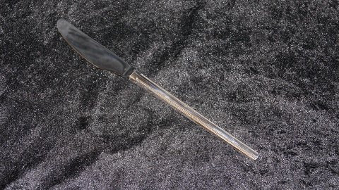 Middagskniv #Farina Sølvplet
Længde 22 cm