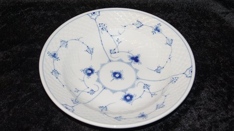 Bing & Grondahl # Iron porcelain Blue painted "#Muselle painted" Dinner Plate
Decoration number # 1008