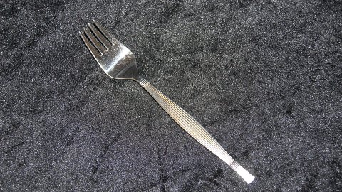 Frokostgaffel #Gitte Sølvplet
Produceret af O.V. Mogensen.
Længde 17 cm