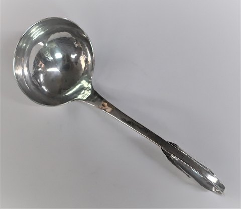 Silver cutlery (830). Sauce spoon. Length 18.5 cm. Produced 1939.