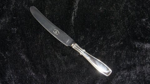 Dinner knife #Kvintus stain silver
Produced by Københavns Ske-Fabrik.