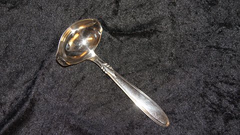 Sauce spoon, # Sextus, Silver stain cutlery
Producer: Københavns Ske-Fabrik
Length 17.5 cm.