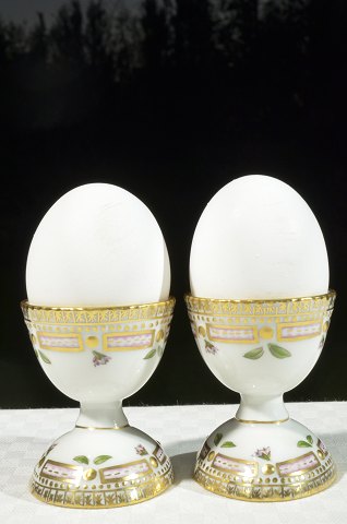 Royal Copenhagen Flora Danica Egg cup 3530