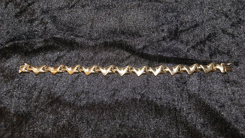 Elegant armbånd i 14 karat Guld
Stemplet  585
Længde 19 cm