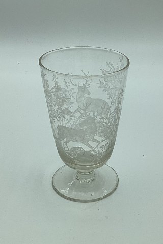 Kastrup Glasværk: Glas med hjortmotiv ca. 1910