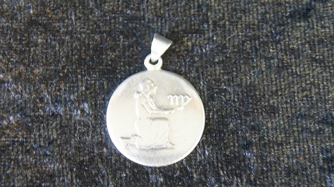Elegant Pendant in Silver Virgo zodiac sign