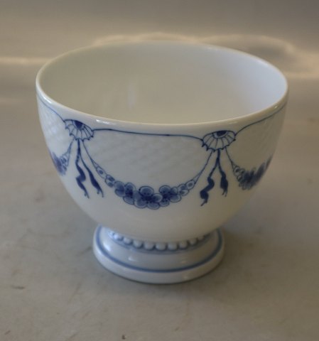 185 Bowl on foot 9.5 x 11.5 cm B&G Empire tableware