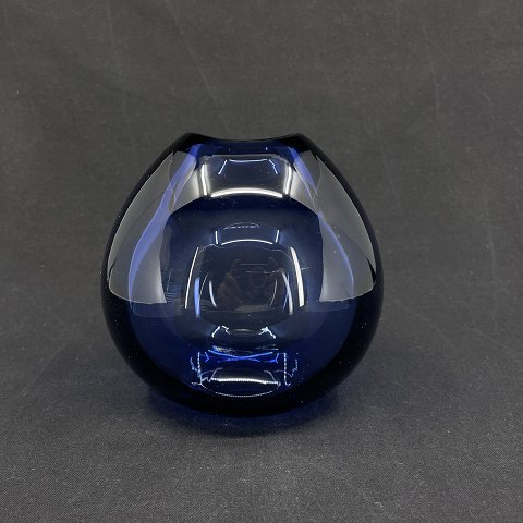 Sapphire blue drop vase by Per Lütken
