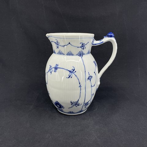 Blue Fluted Plain jug, 1/450