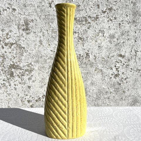 Rörstrand
Yellow retro vase
*DKK 800