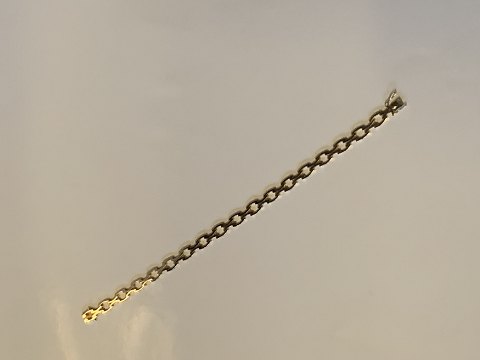 Armbånd i 14 karat guld
Stmeplet 585
Længde 19,5 cm ca
Brede 5,92 mm ca
Tykkelse 1,65 mm ca