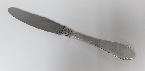 Bernstorf. Silberbesteck (830). Menüemesser. Länge 22 cm.