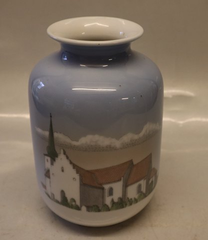 B&G 1361-5463 Vase 17 cm Skanderup Kirke, Skanderborg 
 Bing & Grøndahl