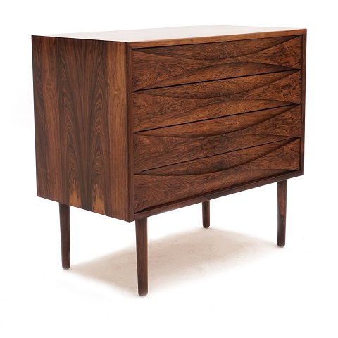 Arne Vodder, Denmark, Tall Boy commode with four 
drawers. Nice condition. H: 77cm. Top: 45x84cm