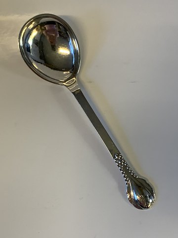 Evald Nielsen #Nr3 Serving spoon
Stamped 830 Evald Nielsen
Length Approx. 23.7 cm