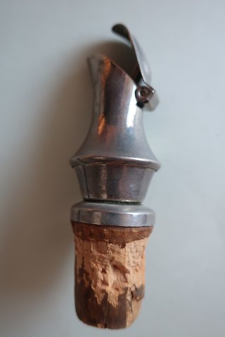 An old pourer