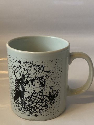 Coffee Mug (October) From Bjørn Wiinblad
Deck no #October