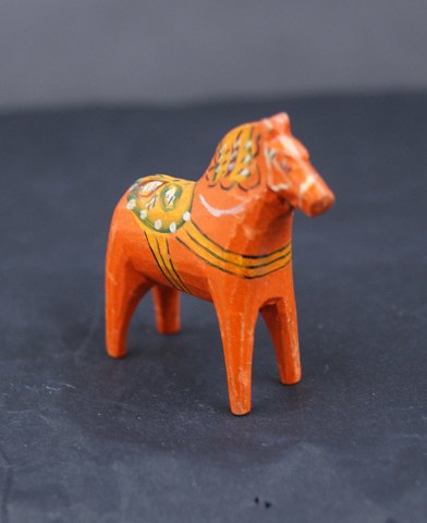 Red Dala horse from Sweden H 4.5cms