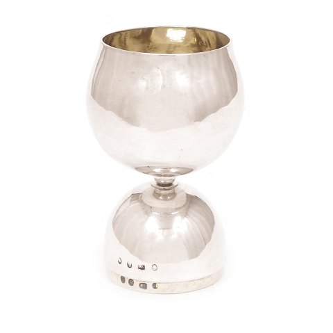 Empire silver cup partly gilt by Erik Stridbeck, 
Copenhagen, 1811-42, 1833. H: 10,6cm. W: 102gr