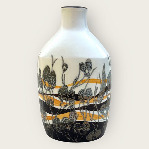 Royal Copenhagen
Vase
#963/ 3208
*DKK 500