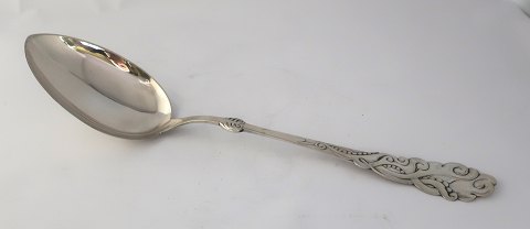 Tang. Silberbesteck (830). Großer Servierlöffel. Länge 37 cm.