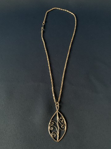 Sølv halskæde med vedhæng 
Stemplet 925S, længde 42 cm.