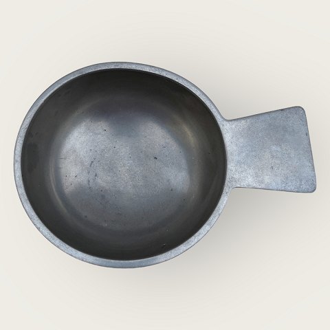 Just Andersen
Pewter bowl
*DKK 325
