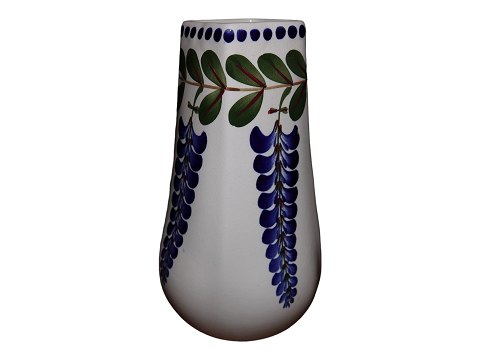 Aluminia Wisteria
Vase