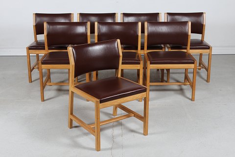 Børge Mogensen
Set of 8 oak chairs 
BM 72