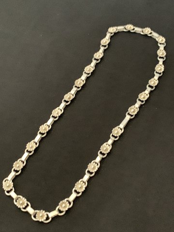 Necklace in 830 silver, stamped HS 830 and with beautiful detailed links.