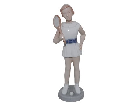 Bing & Grondahl figurine
Tennis player
