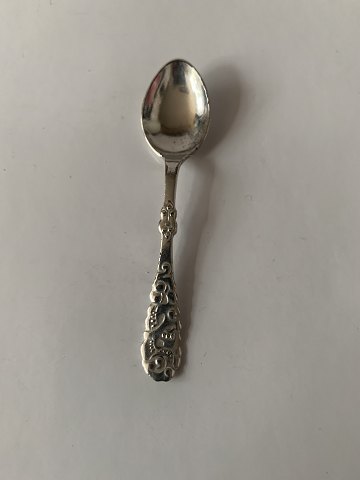Seaweed, Silver spot, Salt spoon
Length 6.8 cm