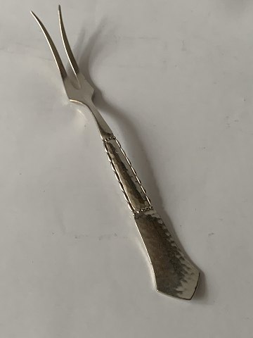 Pålægsgaffel, #Louise Sølvplet 
Længde 16,5 cm