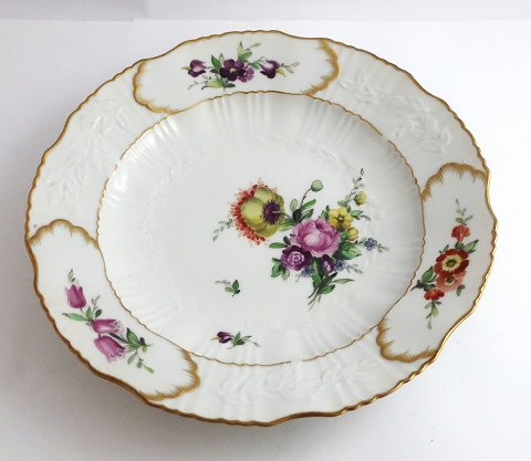 Royal Copenhagen. Saxon flower dinner plate. Luxury edition. Diameter 23 cm. 
Model 1355. (1 quality)