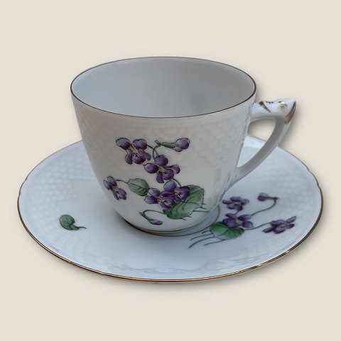 Bing & Grøndahl
Marsh violet
Coffee cup
#102
*100 DKK