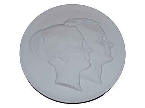 Royal Copenhagen  Parian plate
Queen Margrethe & Prins Henrik