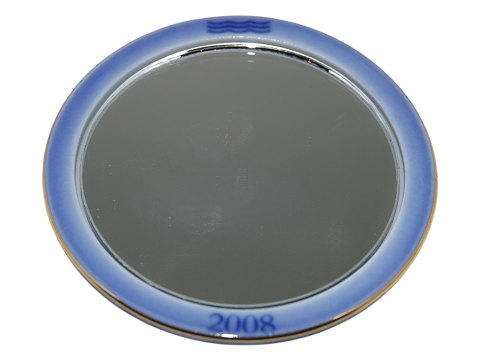 Royal CopenhagenSmall pocket mirror from 2008 decorated with the towers of Copenhagen