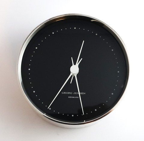 Georg Jensen. Watch in sterling silver (925). Henning Koppel. Design 1411. 
Diameter 9.5 cm. Produced 1983 (I10)