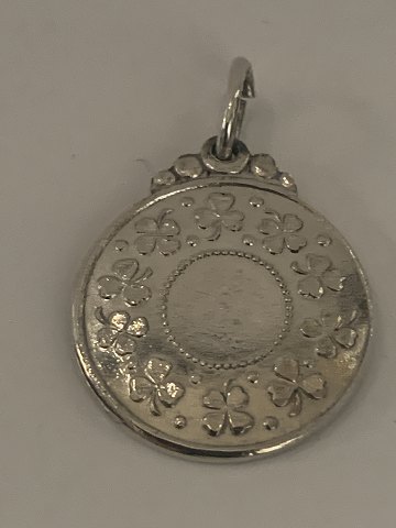 Silver pendant with engraved Lord