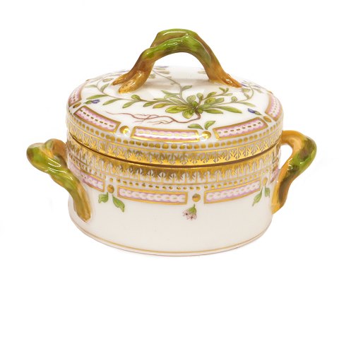Royal Copenhagen Flora Danica small lidded sugar 
bowl, porcelain. #3502. H: 6,9cm. D: 11cm. 
"Polygala amarum L."