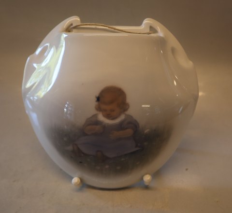 B&G 115 Wall Vase Little girl sitting 17 cm  Signed MH Ida Margrethe Hyldahl B&G 
Porcelain