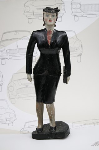 Decorative lady carved in wood from the 1930s...