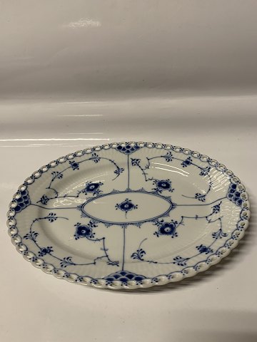 Royal Copenhagen Musselmalet Helblonde, Ovalt fad.
Dek. Nr. 1/1146.