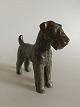 Royal Copenhagen Hund Gudrun Lauesen Airedale Terrier. Måler 20,5 cm i højde og 
22 cm bred. I perfekt stand