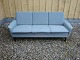 3 pers. sofa i produceret hos Fritz Hansen.
5000m2 Udstilling.