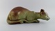 L'Art præsenterer: Lladro, Spanien. Stor og sjælden skulptur i glaseret keramik. Liggende kat. 1960'erne.