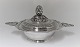 Michelsen. Large lidded dish in silver (830). Length with handle 36.5 cm. Width 
24 cm.
