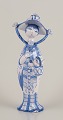 Bjørn Wiinblad. "Efterår" fra serien "De fire årstider", figur i blåglaseret 
lertøj.