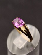 14 karat vintage guld ring med pink sten