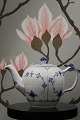 K&Co. presents: 
Rare Royal 
Copenhagen Blue 
Fluted Plain 
teapot.
RC# 1/257 
before 1923...